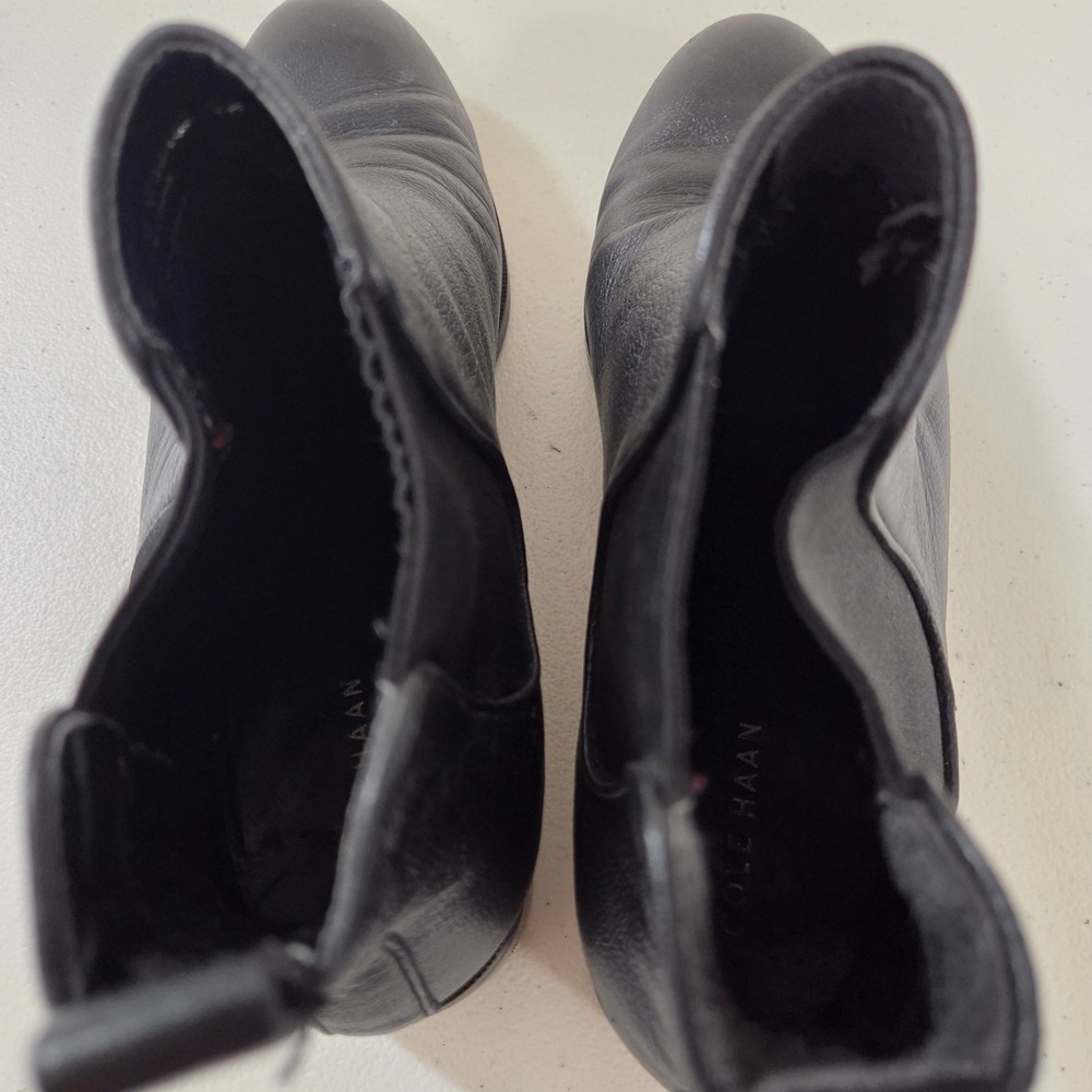 Cole Haan Womens Black Leather‎ Chelsea Boots W06488 Low Block Heel Size 8B - Picture 5 of 8